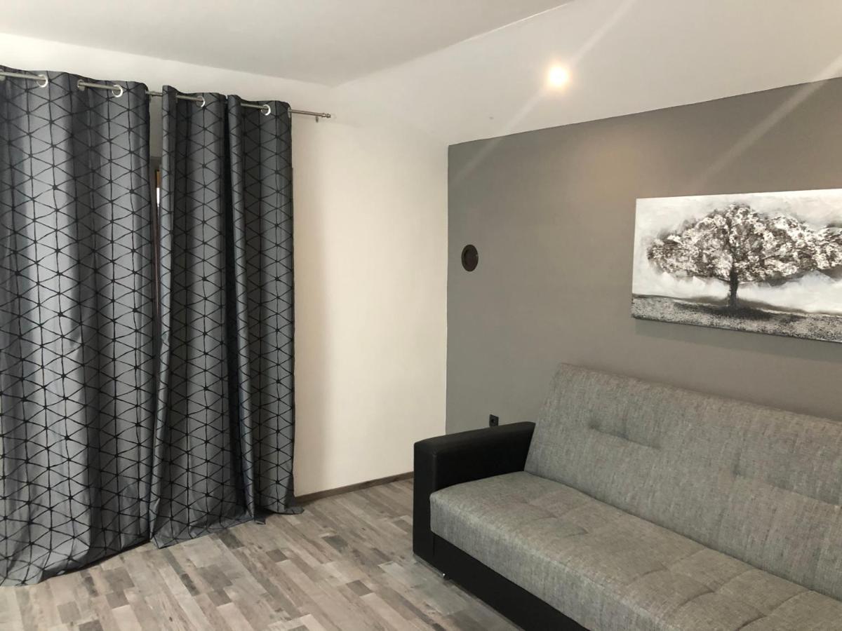 Apartmani Bm 비오그라드나모루 외부 사진