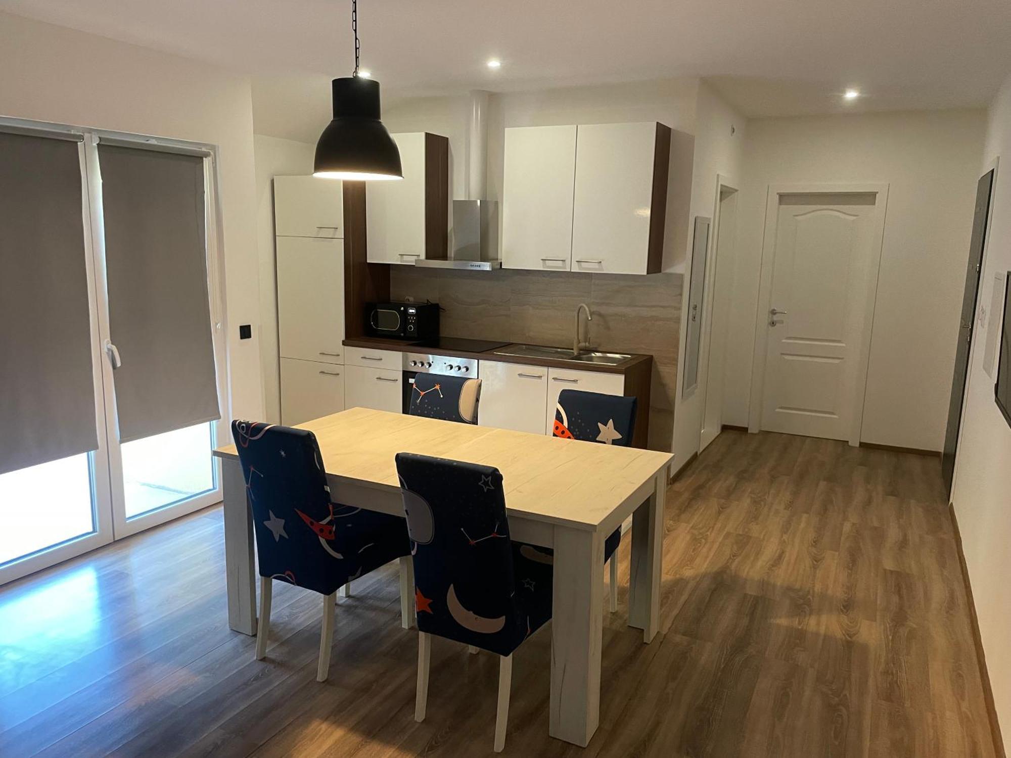 Apartmani Bm 비오그라드나모루 외부 사진